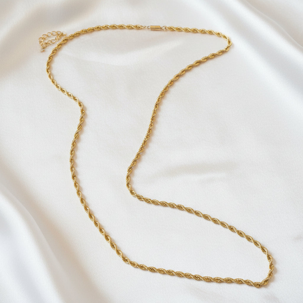 14K Gold Traditional Rope Link Necklace