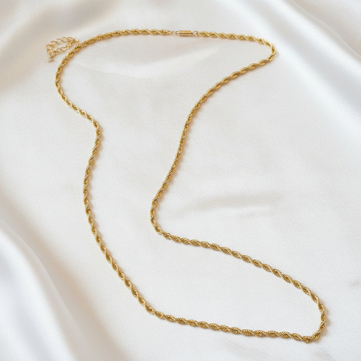 14K Gold Traditional Rope Link Necklace