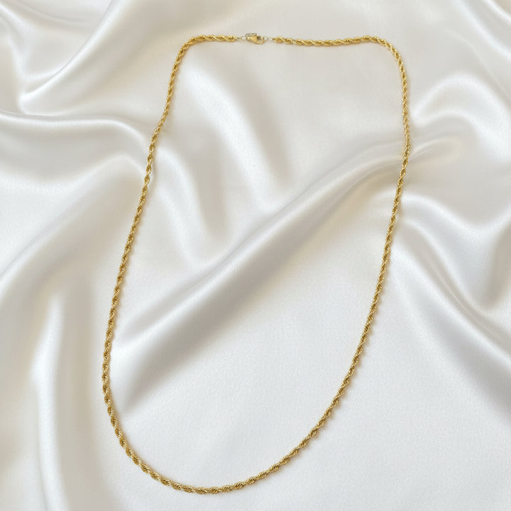 14K Gold Traditional Rope Link Necklace