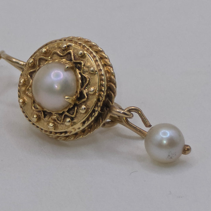14K Gold Filigree Design Dangle Earrings