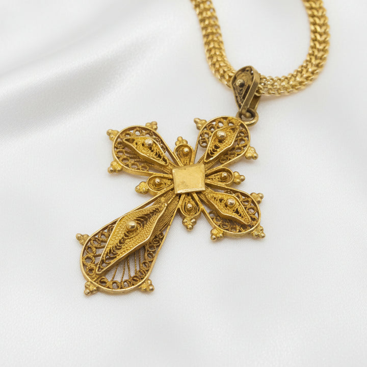 18K Gold Deeply Detailed Filigree Cross Necklace