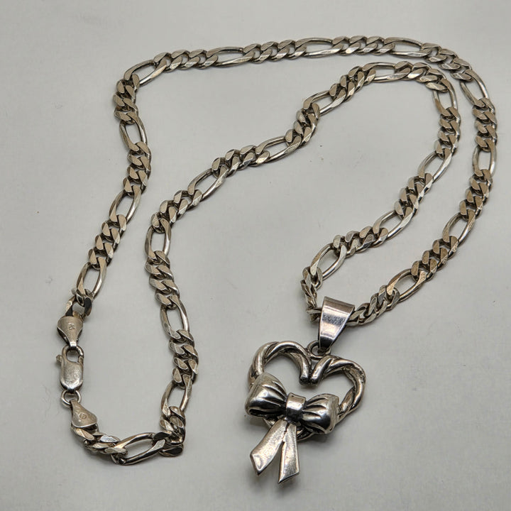 Bold Sterling Silver Bow Heart & Figaro Link Necklace