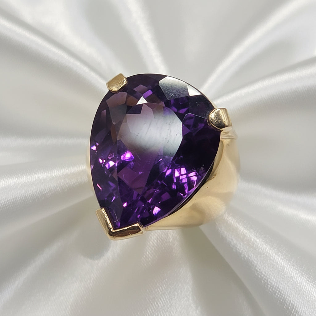 14k Gold & (est.)7 Carat Pear Shaped Amethyst Statement Ring