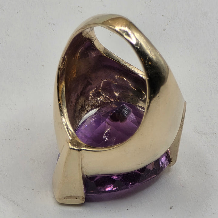 14k Gold & (est.)7 Carat Pear Shaped Amethyst Statement Ring