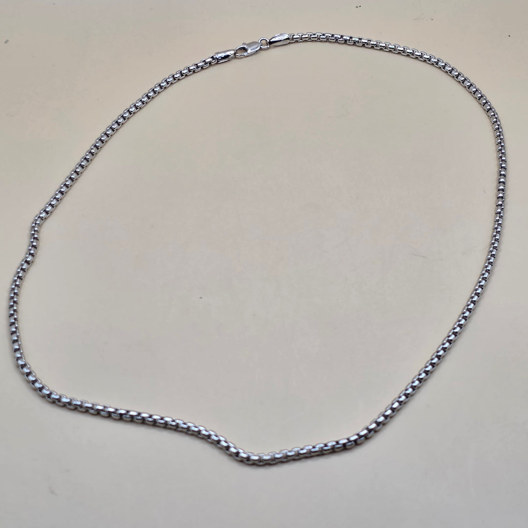 14K White Gold Rounded Box Link Choker Necklace
