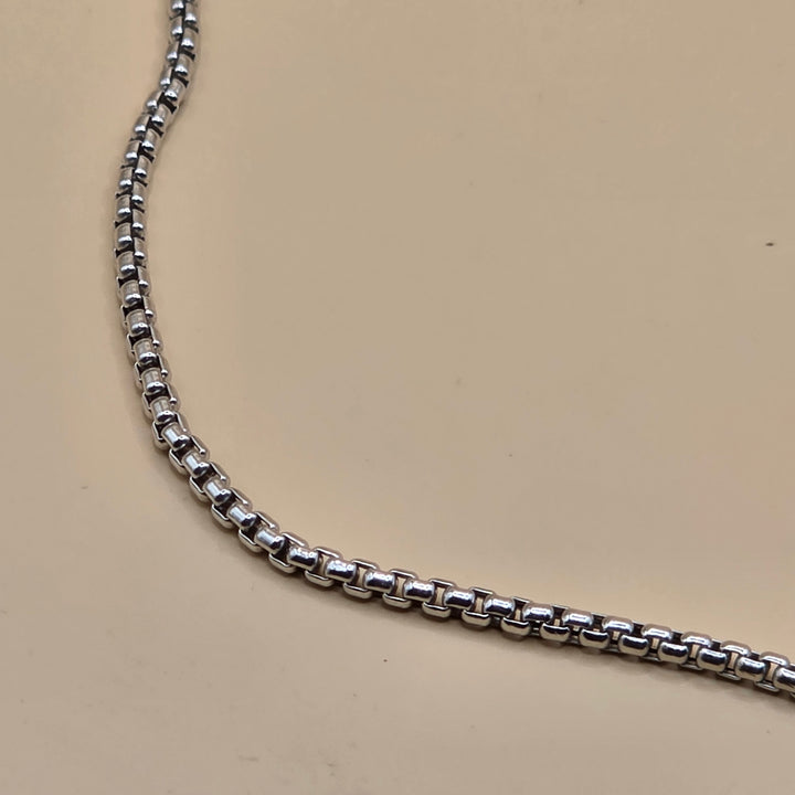 14K White Gold, 8 Drop Chandelier Necklace