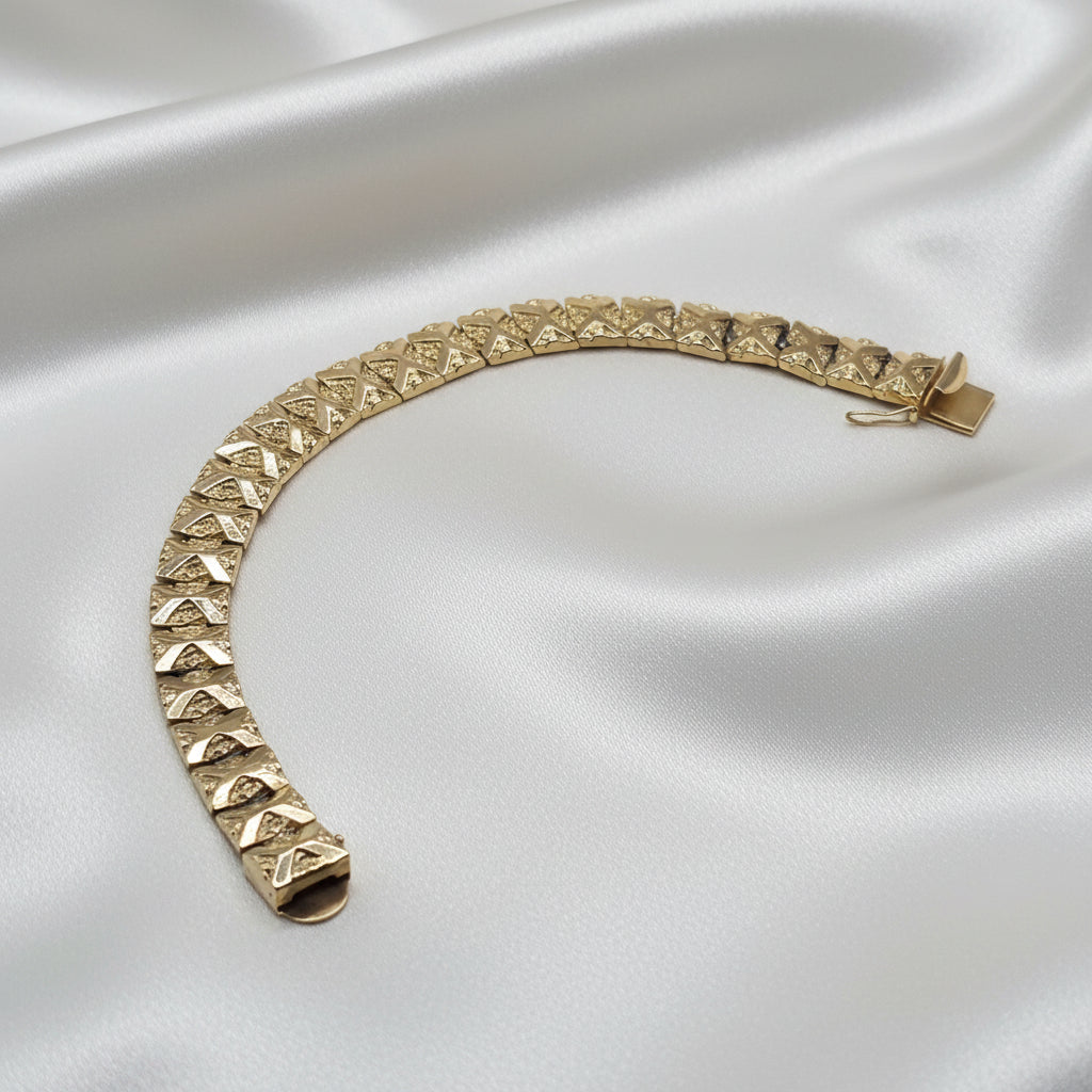 14K Gold Dichotomy Chunky Statement Bracelet
