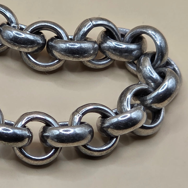 Hefty Traditional Round Link Sterling Silver Choker