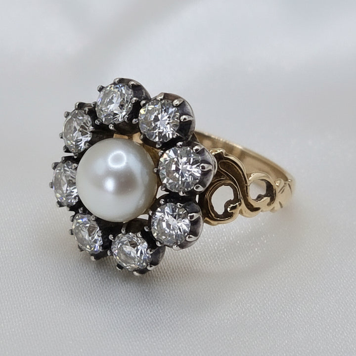 10K Gold, Pearl & CZ Flower Statement Ring
