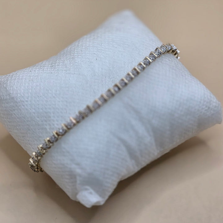 14K Gold & Diamond Hybrid Set Diamond Tennis Bracelet