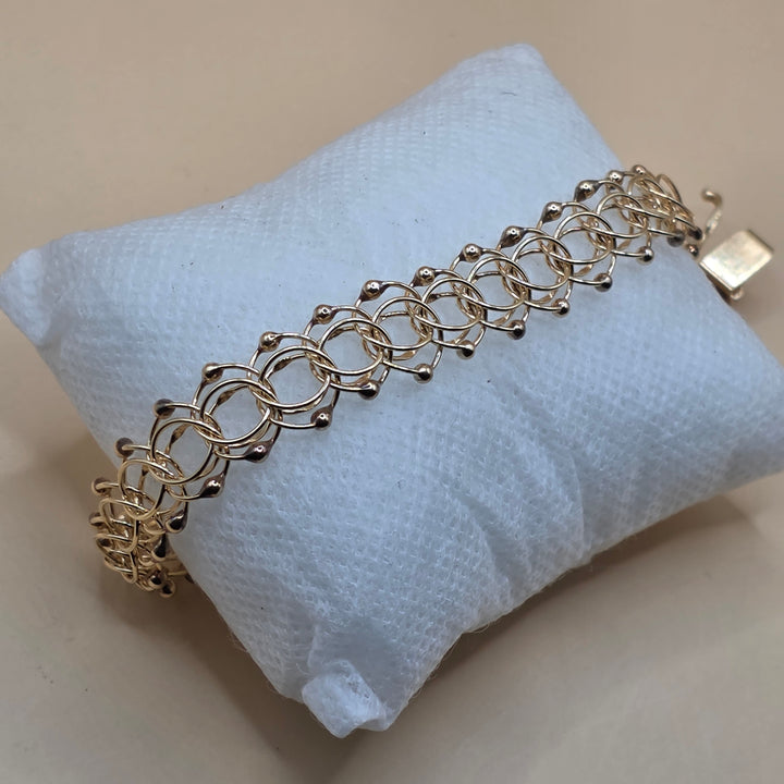 14K Gold, Double Interlocking Rings Statement Bracelet
