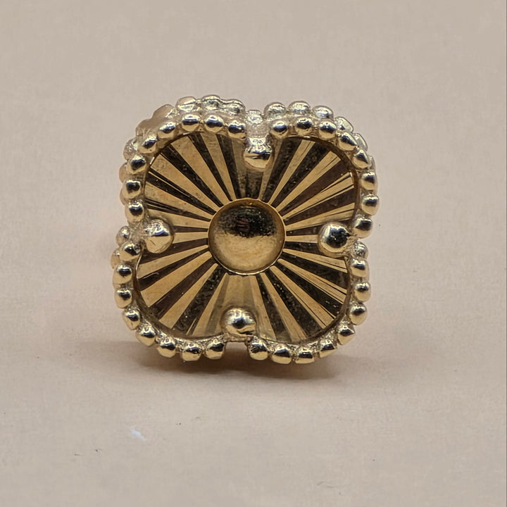 18K Gold Van Cleef & Arpels Style Stud Earrings
