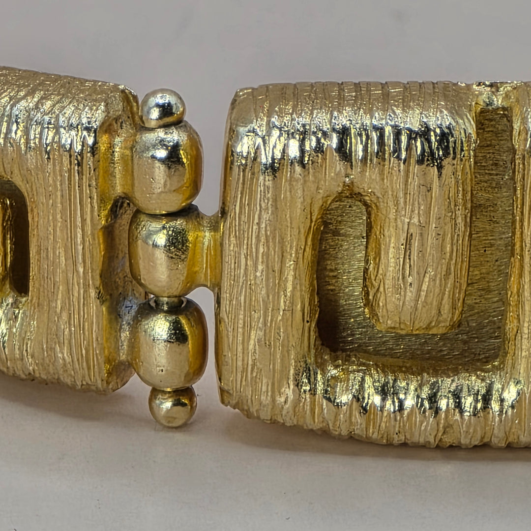 18K Gold Chunky Abstract Meander Link Bracelet