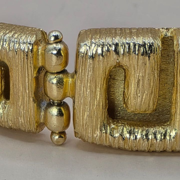 18K Gold Chunky Abstract Meander Link Bracelet