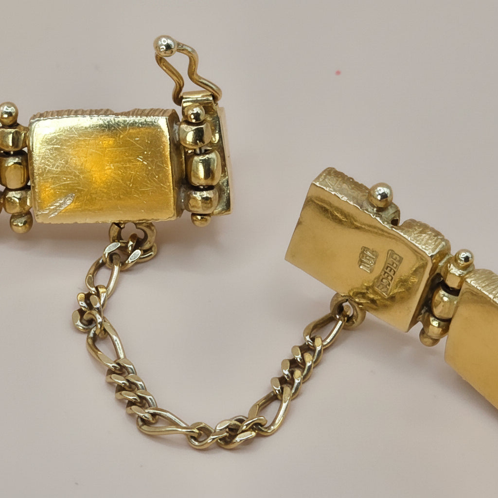 18K Gold Chunky Abstract Meander Link Bracelet