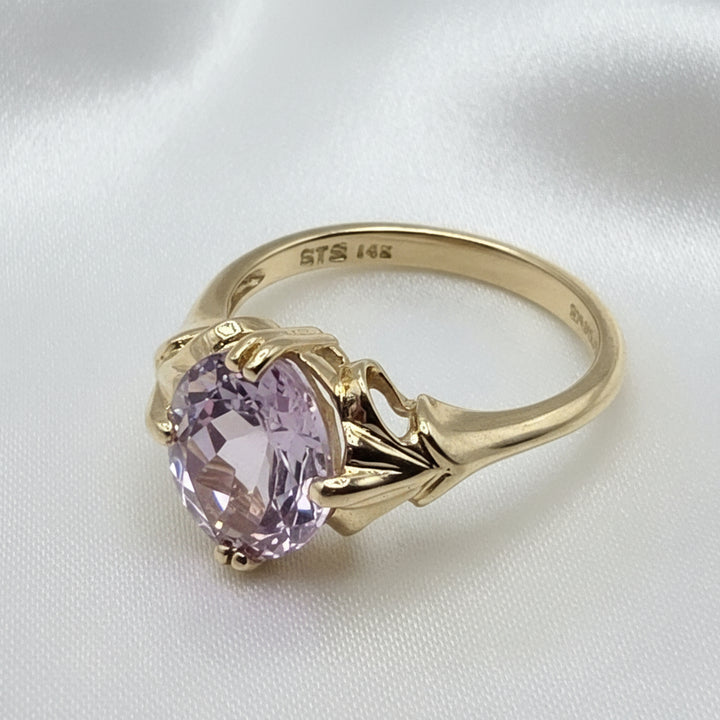 14k Gold & Light Pink Kunzite Elegant Statement Ring