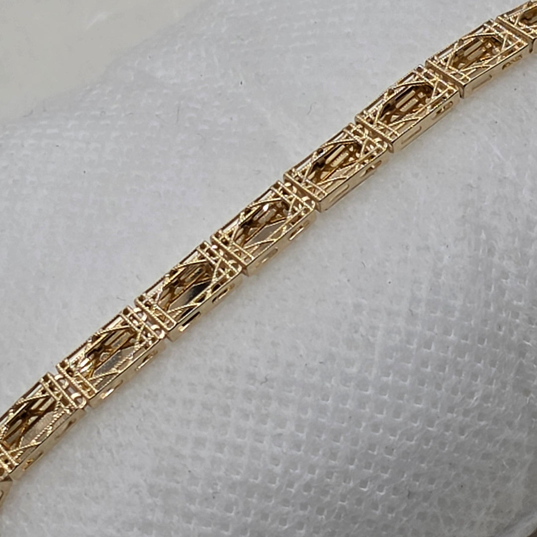14K Gold Intricate Open Work Box Link Filigree Framed Bracelet