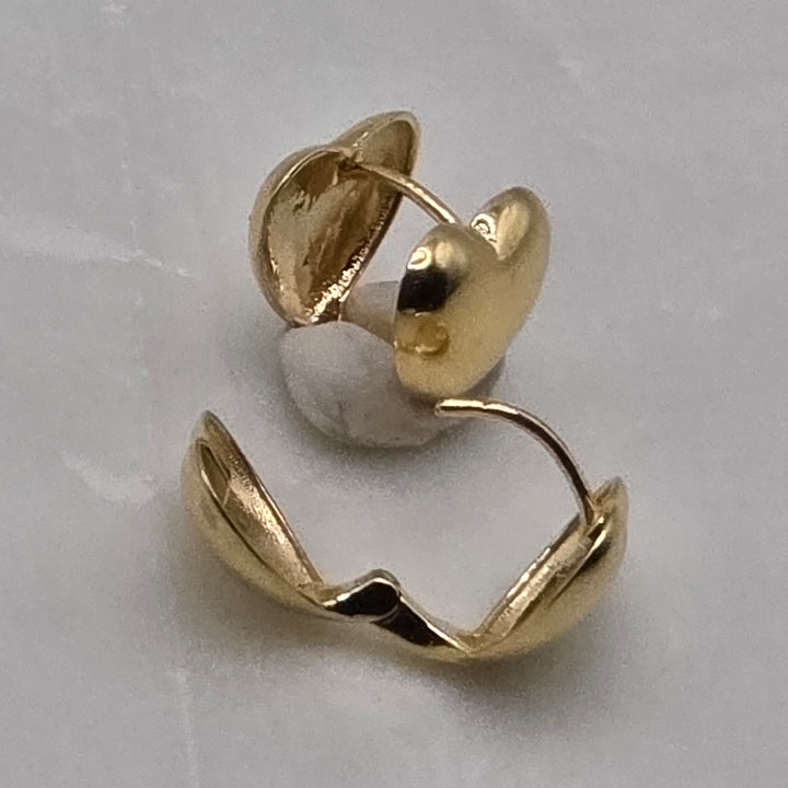 14K Yellow Gold Double Hearts Huggy Earrings