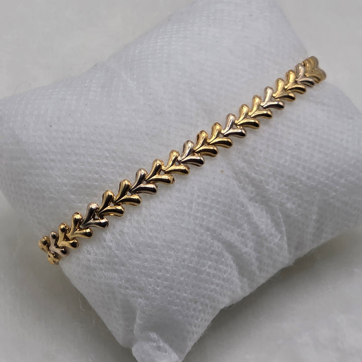 18K Gold Abstract Infinity Hearts Link Bracelet