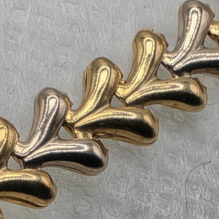 18K Gold Abstract Infinity Hearts Link Bracelet
