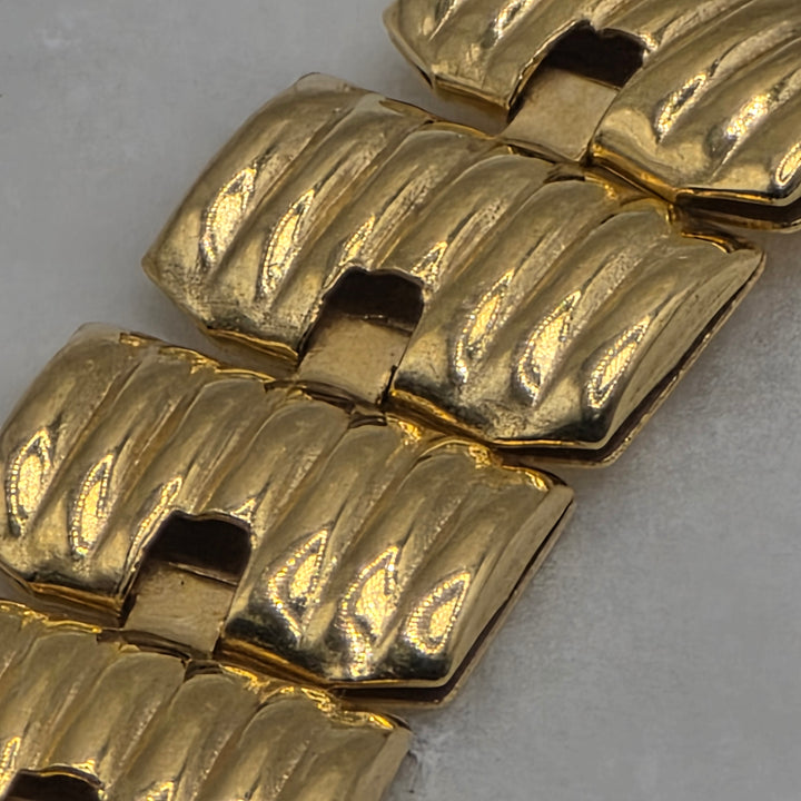 18K Gold Articulated Cushioned Panel Link Bracelet