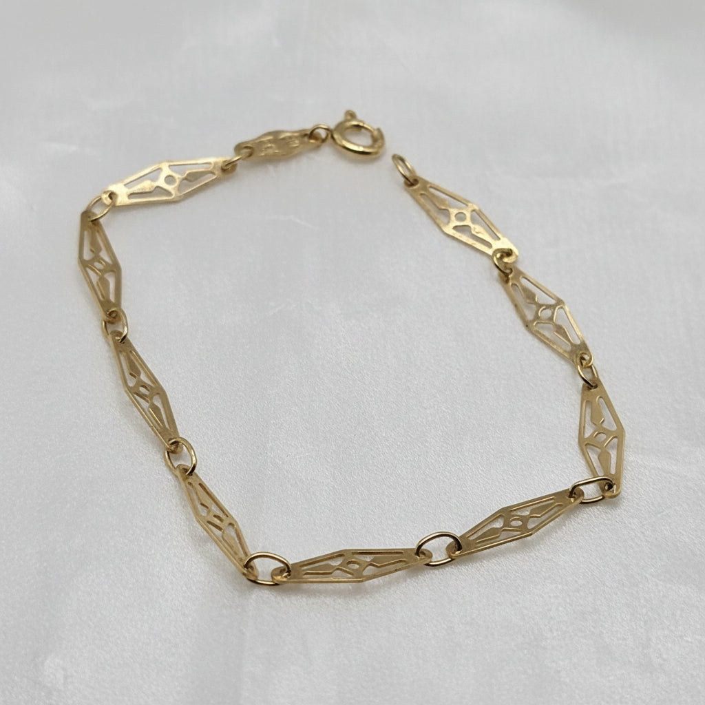 18K Gold Pierced Geometric Station Panel Link Bracelet