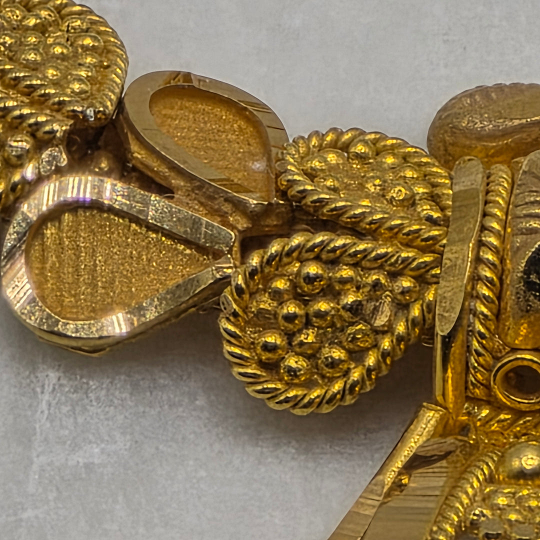 22K Gold Middle Eastern Infinity Length Filigree Necklace