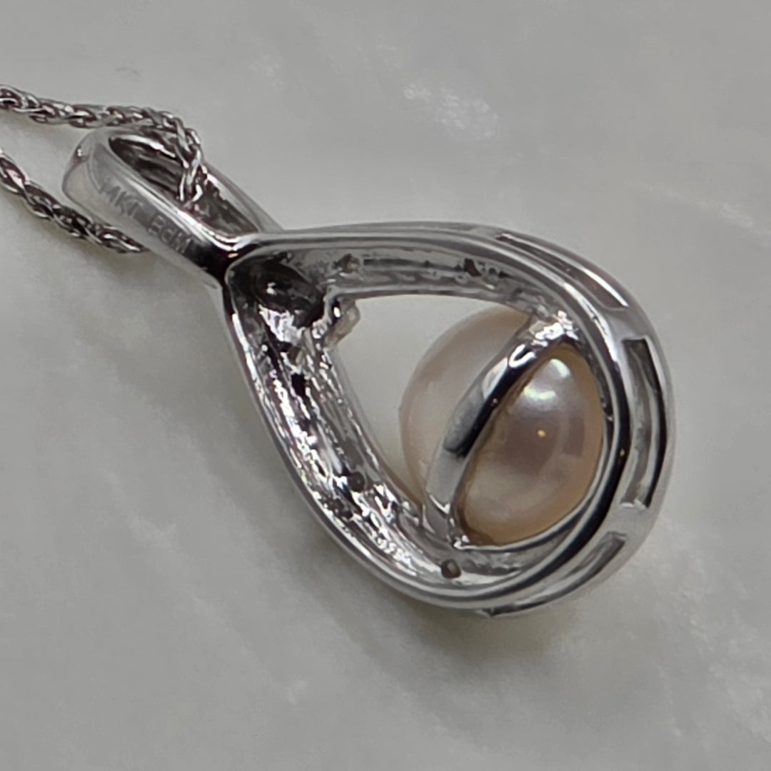 Elegant 14K Gold, Pearl & Diamond Teardrop Pendant Necklace