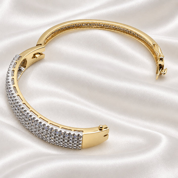 14K Yellow Gold Multi-Row Pavé Diamond Hinged Bangle Bracelet
