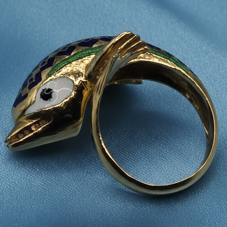 18k gold dolphin ring
