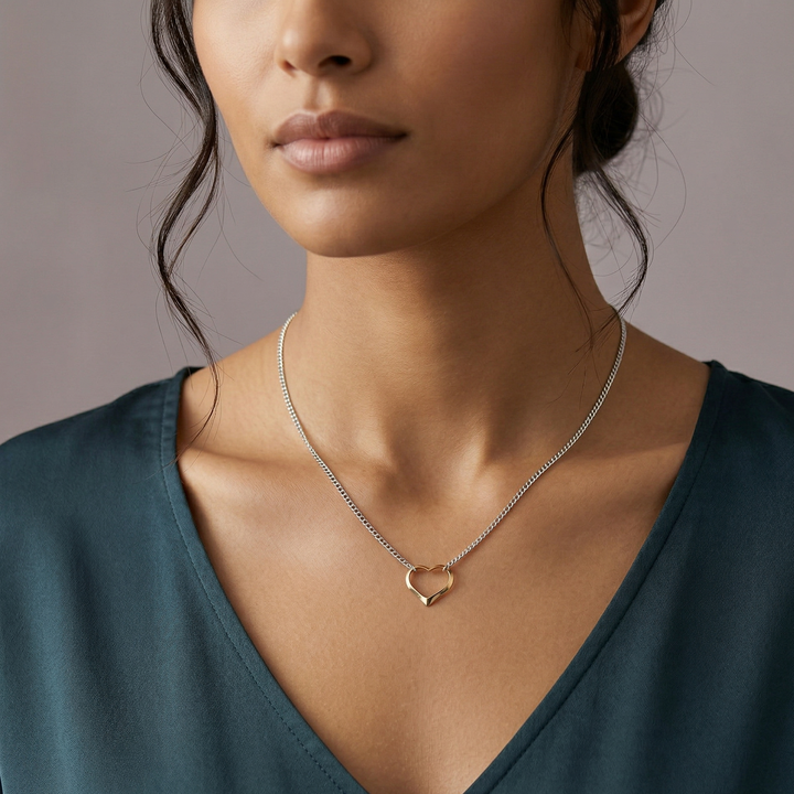 14K Gold Necklace w/ Loose Heart Pendant