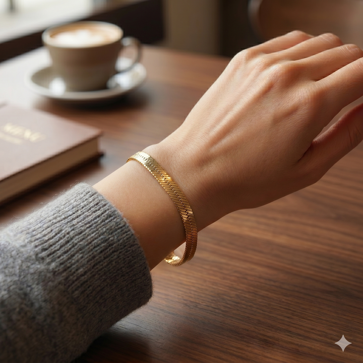 14K Gold Flat Herringbone Link Bracelet
