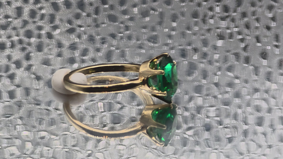Gold and Natural Green Helenite Ring